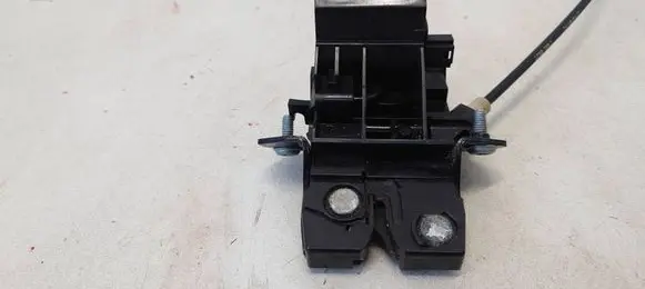 Mercedes-Benz E W211 Loading door lock A1717500085