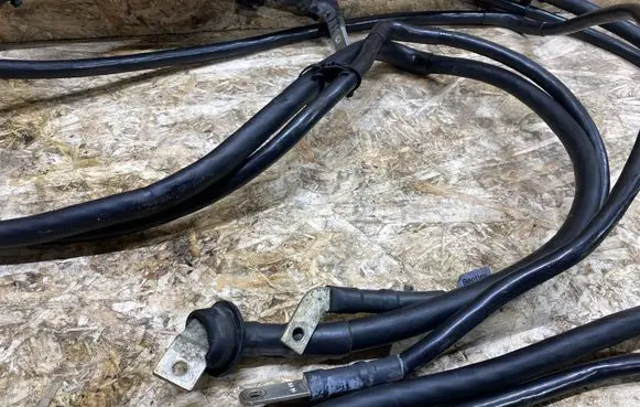 Bentley Flying Spur Positive cable (battery) 3W5971224