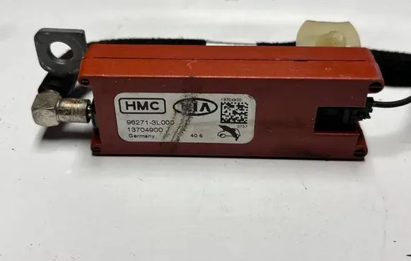 Hyundai Grandeur Radio/CD/DVD/GPS head unit 962713L000 13704900