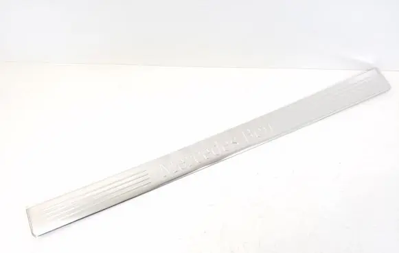 Mercedes-Benz CLS C218 X218 Front sill trim cover A2126860936