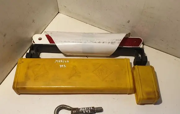 Opel Meriva A Tool set K13715