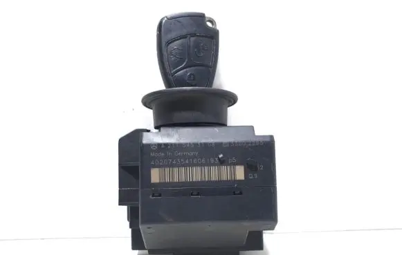 Mercedes-Benz E W211 Ignition lock A2115453108