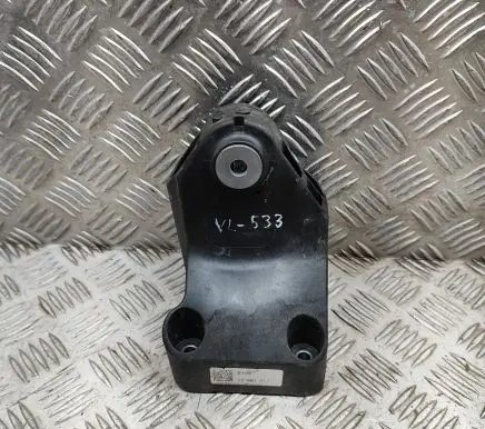 Mercedes-Benz E W213 Engine mounting bracket A6542232200