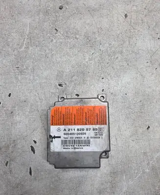 Mercedes-Benz E W211 Airbag control unit/module A2118205785 D6V4E13AWX 500405130926