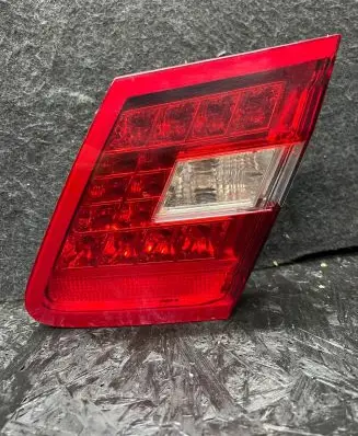 Mercedes-Benz E W212 Tailgate rear/tail lights A2128200864 483502 778008