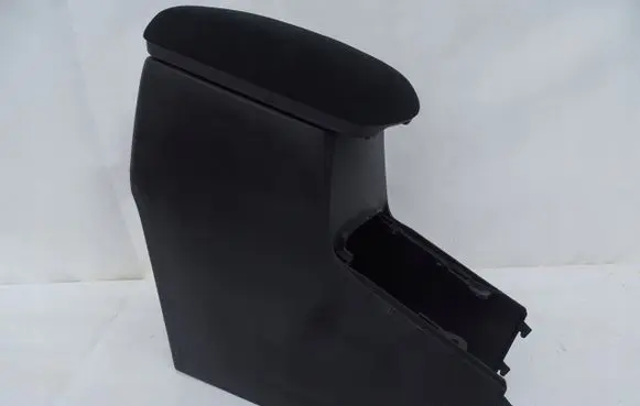 Toyota Auris 150 Armrest 5891102350
