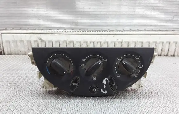 Citroen C5 Climate control unit 69392200