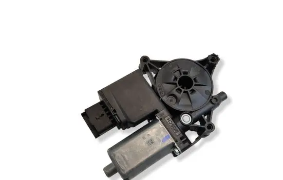 Peugeot Rifter Front door window regulator motor 9829505680