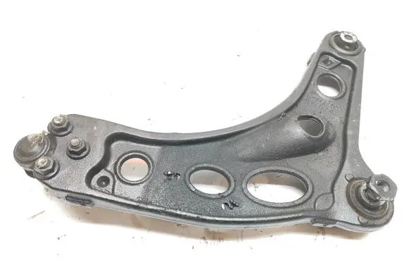 Renault Trafic III (X82) Front lower control arm/wishbone