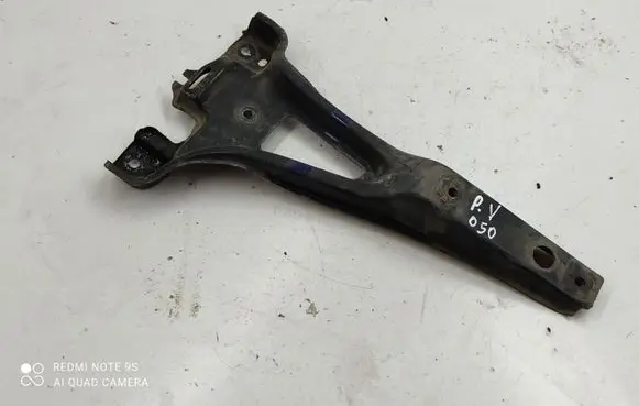 Volkswagen Golf IV Radiator support slam panel 1J0805569