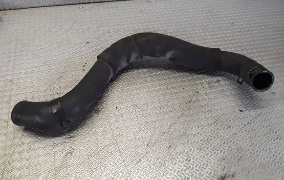 KIA Cerato Engine coolant pipe/hose
