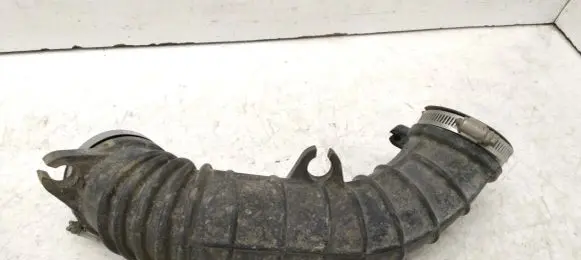 Suzuki SX4 S-Cross Air intake hose/pipe