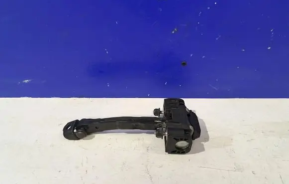 Volvo V60 Front door check strap stopper 31298466