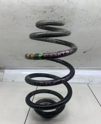 Volkswagen PASSAT B5 Rear coil spring