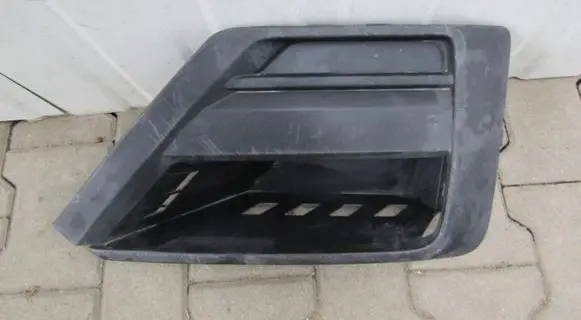 Volkswagen Crafter Front bumper lower grill 7C0853666