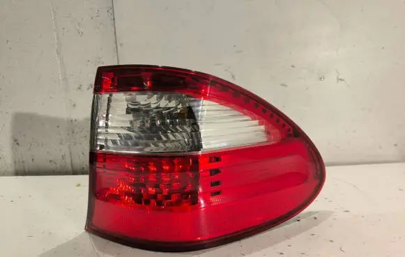 Mercedes-Benz E W211 Rear/tail lights A2118201664 379006 SWLS211