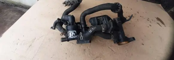 Opel Vivaro Engine coolant pipe/hose