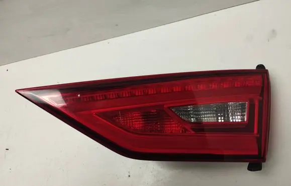 Audi A3 S3 8V Tailgate rear/tail lights 8V5945094J