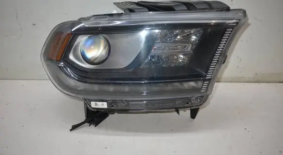 Dodge Durango Headlight/headlamp 55112968AA