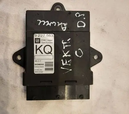 Opel Vectra C Door control unit/module 360572197 5WK46004 9227563