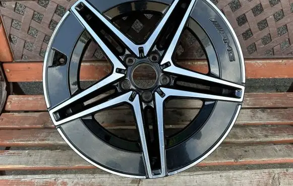 Mercedes-Benz C AMG W202 R18 alloy rim 