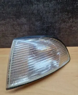Audi A4 S4 B5 8D Front indicator light 016645