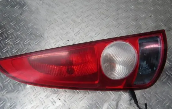 Renault Espace - Grand espace IV Rear/tail lights 8200027153