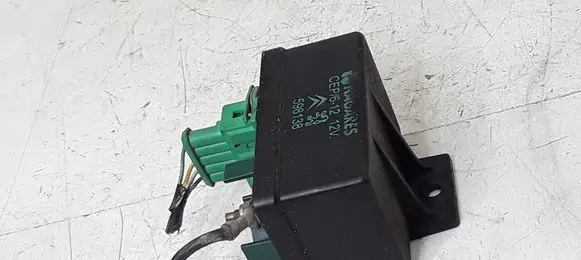 Peugeot 607 Glow plug pre-heat relay 598138