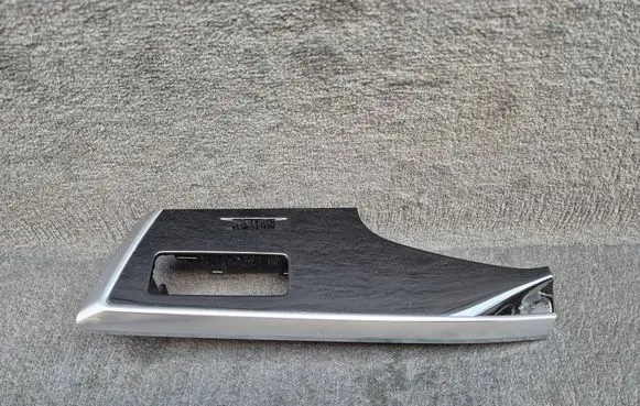 Audi Q8 Panel trim 4M8857237 4M8857237V58