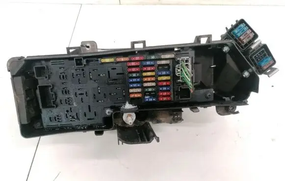 Volvo S80 Fuse box set 9494210