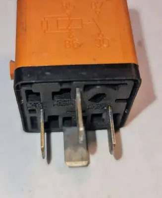 Volkswagen Transporter - Caravelle T4 Other relay 0332014456