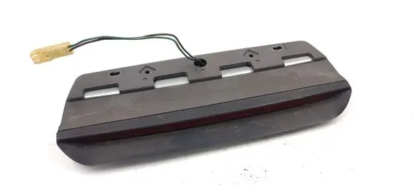 Subaru Impreza I Third/center stoplight