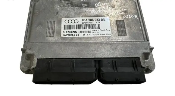 Audi A3 S3 8P Engine control unit/module 06A906033DS 5WP4026404