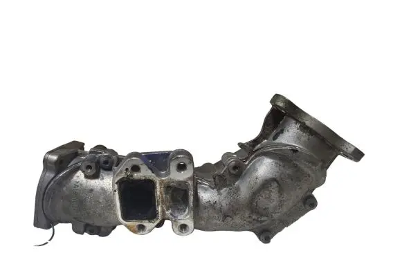 Opel Astra J Air intake duct part 700997160 8973858235 1023630117