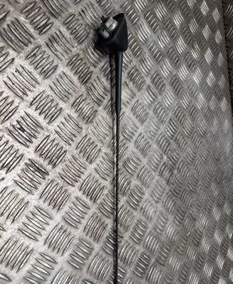 Mitsubishi L200 Radio antenna V300521E