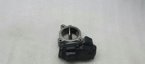 BMW 1 E81 E87 Electric throttle body valve 7810752