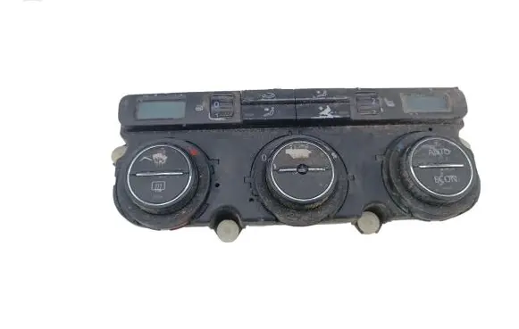 Volkswagen Touran I Climate control unit