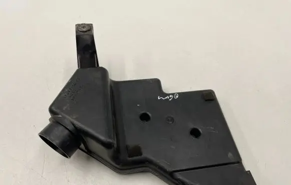 Lexus RX 330 - 350 - 400H Intake resonator 1789320100 060708