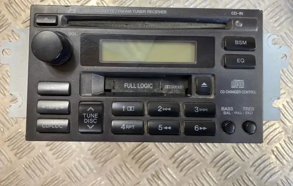 Hyundai Terracan Radio/CD/DVD/GPS head unit 96180H1050 H285HPWD