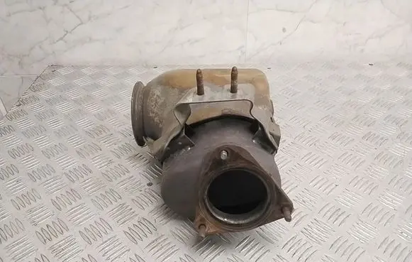 Volvo XC40 Catalyst/FAP/DPF particulate filter 31439856