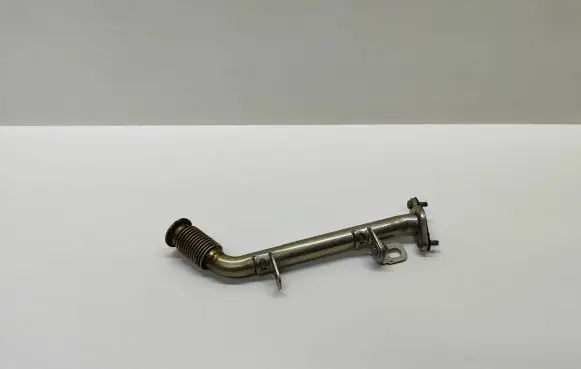 BMW 5 E60 E61 EGR valve line/pipe/hose 7574953