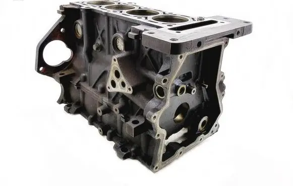 Mini One - Cooper R50 - 53 Engine block 04777662AEA