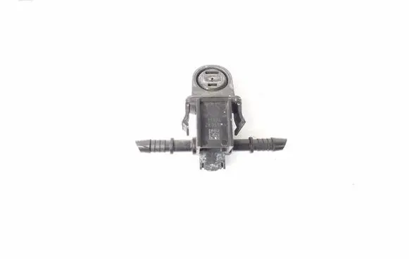 Mercedes-Benz C W204 Windshield washer spray nozzle 