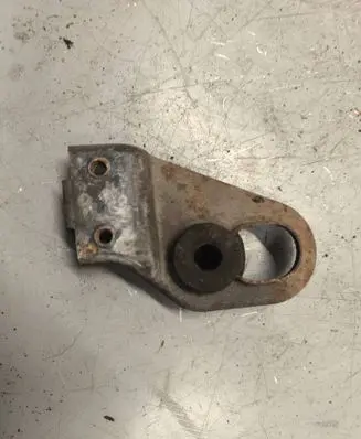 Hyundai i30 Radiator mount bracket 
