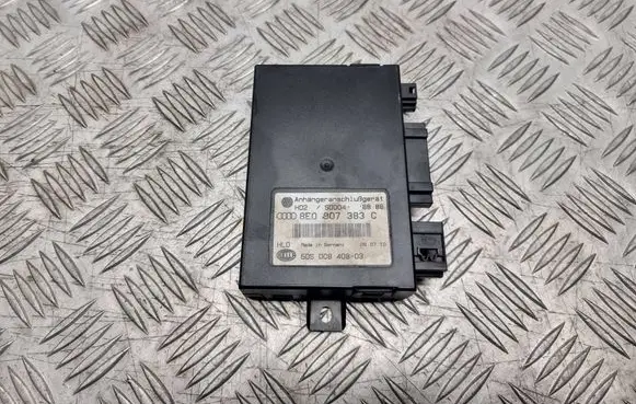 Volkswagen Phaeton Tow bar trailer control unit/module 8E0907383C S0004 5DS00840803