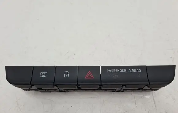 Skoda Fabia Mk3 (NJ) Other switches/knobs/shifts 6V0927132A 034985081