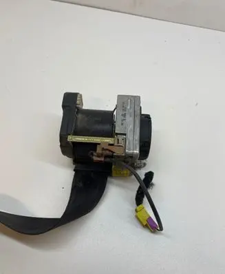 Volkswagen Golf IV Front seatbelt 1J3857705J 040180 654324