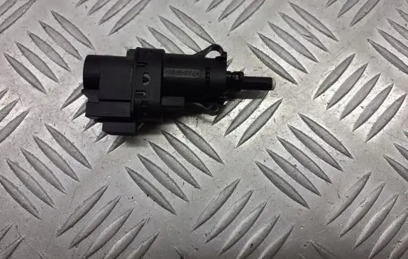 Ford Focus Brake pedal sensor switch 3M5T-13480-AB