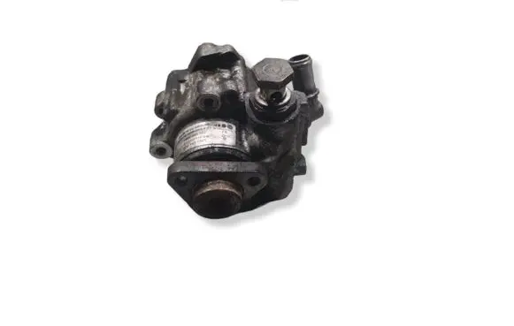 Audi A4 S4 B6 8E 8H Power steering pump 8D0145156T
