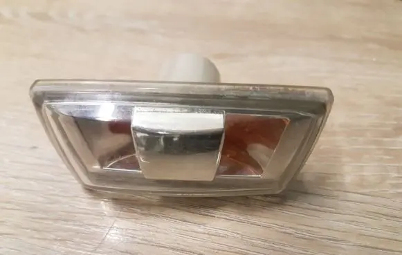 Opel Astra G Front fender indicator light T090025